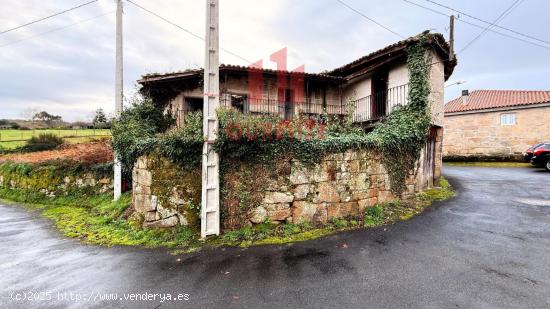 CASA PARA REFORMAR CON PARCELA EN PEREIRO DE AGUIAR - ORENSE