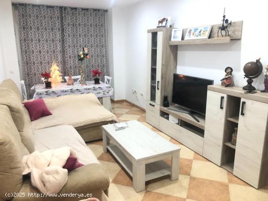  BONITO PISO SEMINUEVO EN VENTA EN ADRA - ALMERIA 