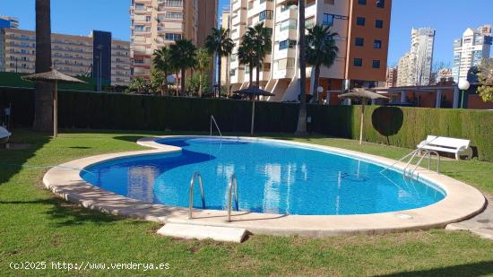  Apartamento con terraza acristalada en zona Rincon de Loix Llano. - ALICANTE 