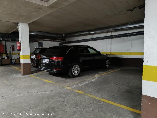 GARAJE Y TRASTERO EN ZONA SAN LORENZO - CORDOBA