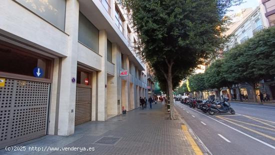  OPORTUNIDAD PLAZA GARAJE EN CALLE COLÓN 34 - VALENCIA 