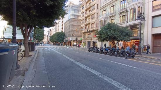 OPORTUNIDAD PLAZA GARAJE EN CALLE COLÓN 34 - VALENCIA