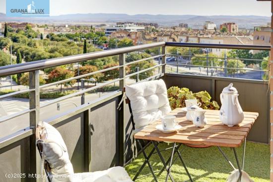  EN VENTA EN ALBAYDA VIVIENDA EN ESQUINA CON VISTAS DESPEJADAS - GRANADA 