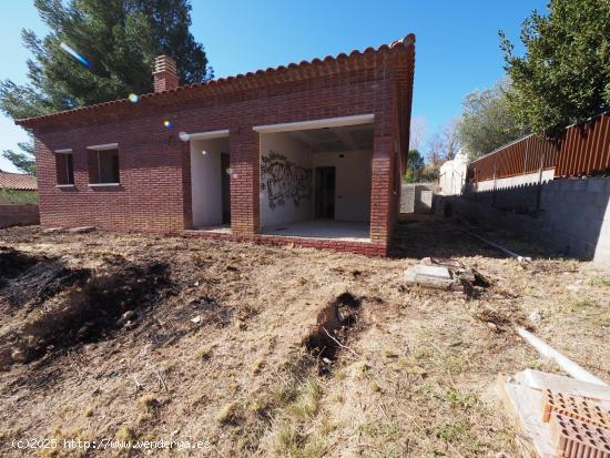 SE VENDE CASA EN EL MONTMELL, URBANIZACIÓN LES PINEDES ALTES - TARRAGONA