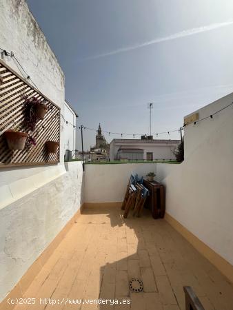  Magnífica casa/edificio de cuatro plantas en el ce... - SEVILLA 