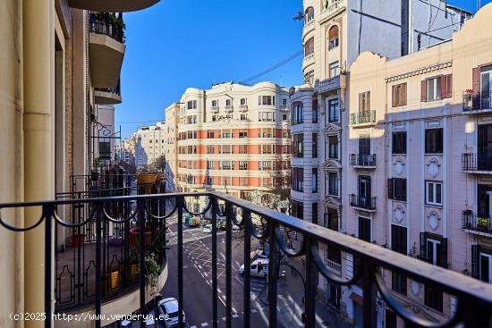 Venta de vivienda, Calle Mestre Racional, Valencia - VALENCIA