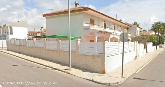 SE VENDE DUPLEX DE ESQUINA EN LOS NAREJOS - MURCIA