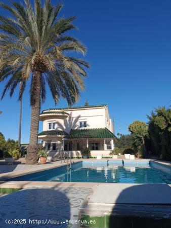 ¡¡ESPECTACULAR CHALET (CARRETERA ELCHE-SANTA POLA)!! - ALICANTE