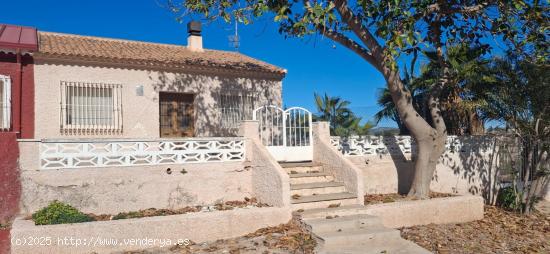 CASA DE CAMPO CON PARCELA EN VALLE DEL SOL - MURCIA