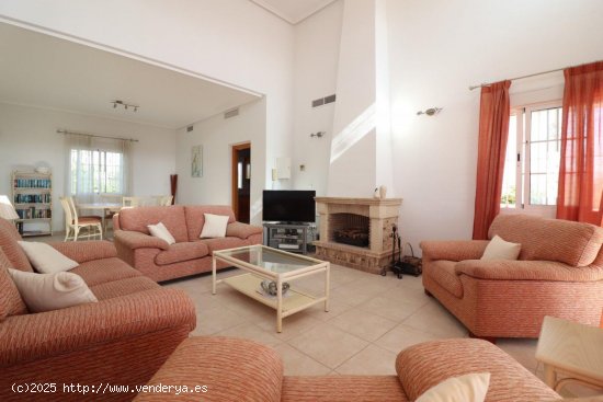 Casa en venta en Catral (Alicante)