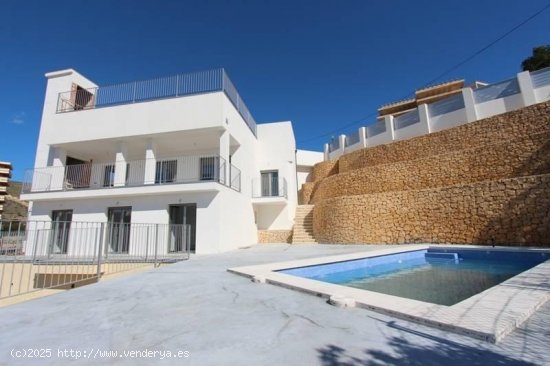  Villa en venta a estrenar en El Campello (Alicante) 