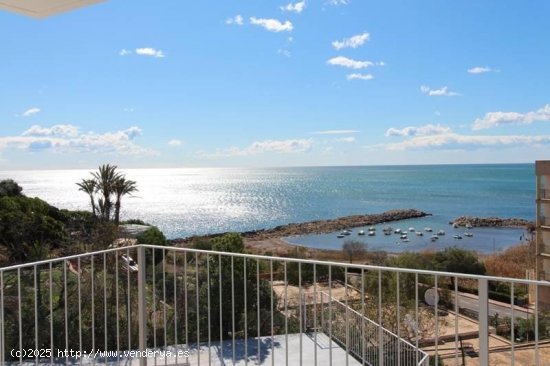 Villa en venta a estrenar en El Campello (Alicante)