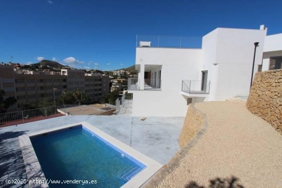 Villa en venta a estrenar en El Campello (Alicante)