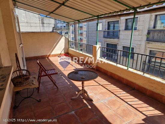 Piso en venta en Calle Cataluña, Casablanca - Calvario - PONTEVEDRA