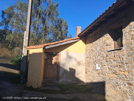 Casa de Piedra en costa Asturiana - ASTURIAS