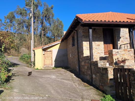 Casa de Piedra en costa Asturiana - ASTURIAS