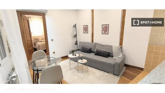 Apartamento moderno en zona Palacio - MADRID