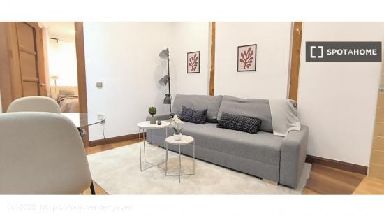 Apartamento moderno en zona Palacio - MADRID