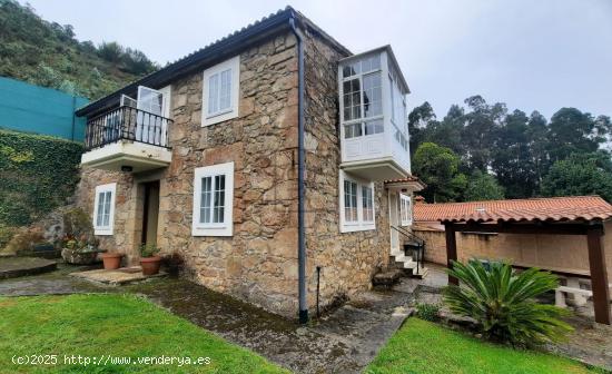 CASA DE PIEDRA CON VISTAS AL MAR EN DONIÑOS - A CORUÑA