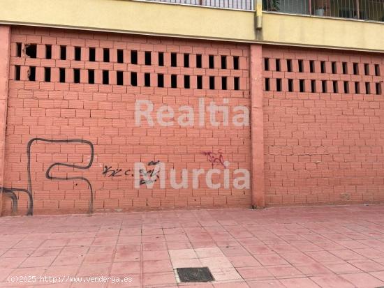 LOCAL COMERCIAL EN VENTA Y ALQUILER CON  OPCIÓN A COMPRA  EN MOLINA DE SEGURA - MURCIA