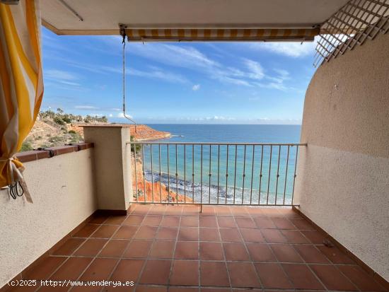 vistas al mar, piscina comunitaria y garaje incluido. 3 Planta sin ascensor - ALICANTE