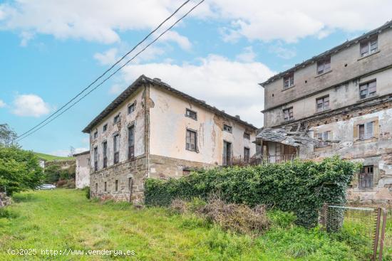 Conjunto de casas Leiriella - ASTURIAS