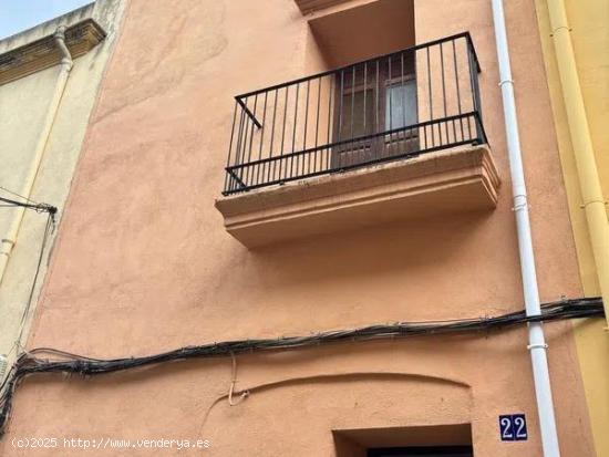 Encantadora Casa de Pueblo en Venta en Calle Sant Mateu - CASTELLON