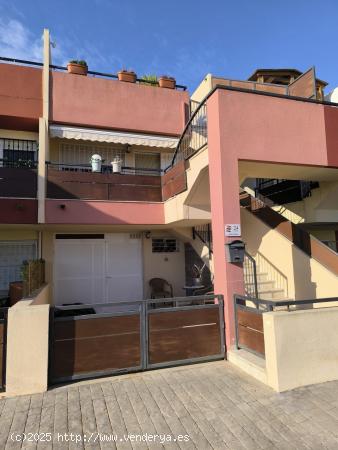 Duplex con piscina comunitaria La Marina / San Fulgencio - ALICANTE