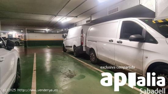 PARKING DE 2 PLAZAS EN C. GURREA/ SALLARES I PLA DE SABADELL - BARCELONA