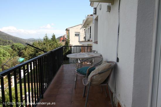 Encantadora casa en Sant Cebrià de Vallalta con piscina y jardín - BARCELONA