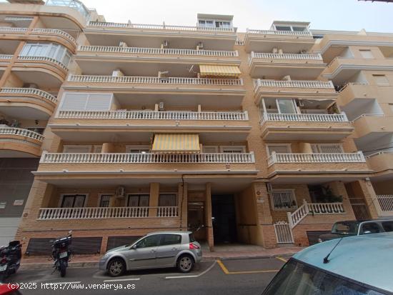 APARTAMENTO DE 2 DORMITORIOS 2 BAÑOS EN TORREVIEJA (PLAYA DEL CURA) - ALICANTE