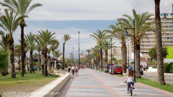 Traspaso sobre la primera línea en el corazón de Torremolinos! - MALAGA