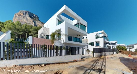 Casa-Chalet en Venta en Polop Alicante