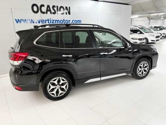 Subaru Forester Híbrido ( 2.0i Hybrid Executive Plus CVT )  - Astigarraga