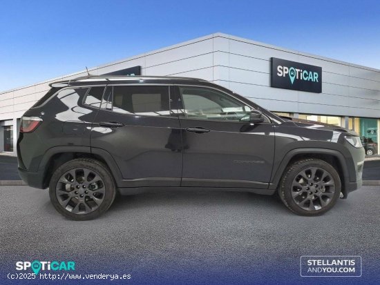 Jeep Compass  1.3 Gse T4 96kW (130CV)  MT FWD Limited - València