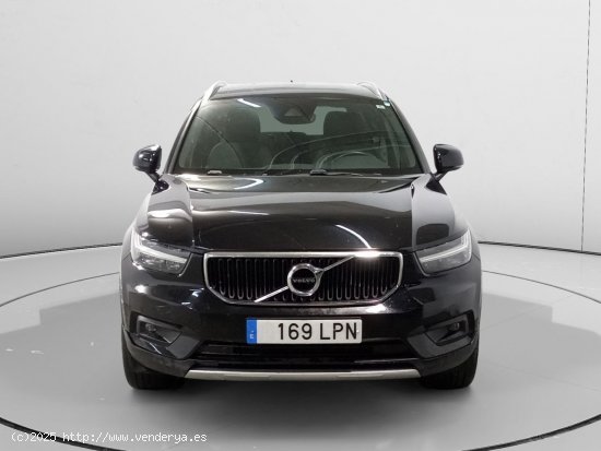 Volvo XC40 Momentum Pro 2WD - Torrejón de Ardoz