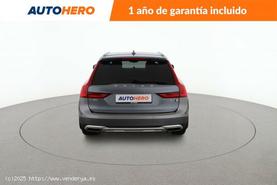 Volvo V90 Cross Country 2.0 D4 Pro AWD - 