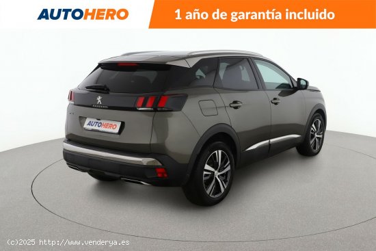 Peugeot 3008 1,2 PureTech Allure - 