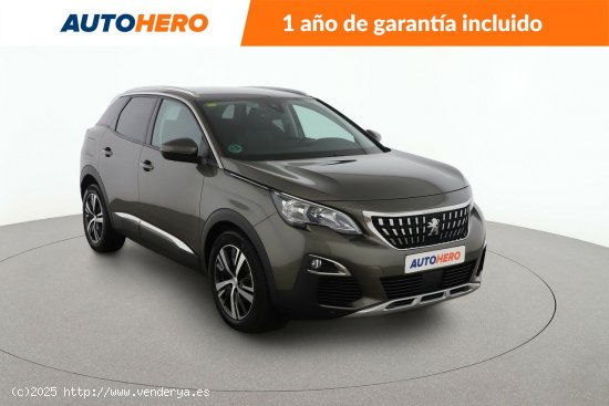 Peugeot 3008 1,2 PureTech Allure - 