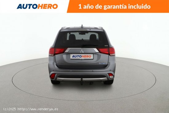 Mitsubishi Outlander 2.0 PHEV Kaiteki 4WD - 