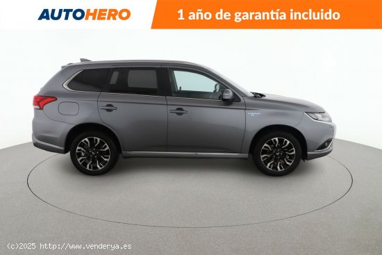 Mitsubishi Outlander 2.0 PHEV Kaiteki 4WD - 