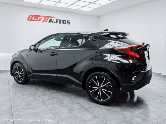 Toyota C-HR 1.8 125H Advance P.Plus P. Luxury 122Cv - Málaga