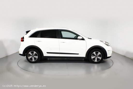 Kia Niro 1.6 GDI HYBRID DRIVE 5P - 