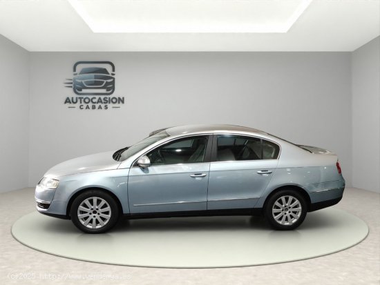 Volkswagen Passat 2.0 TDI 140cv Highline DSG - Gelves