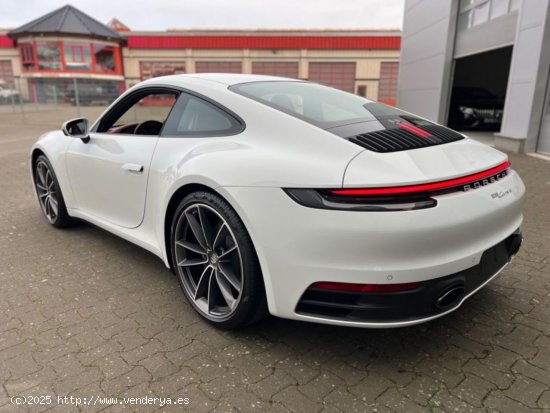 Porsche 911 992 Carrera - Daimiel