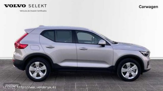 Volvo XC40 2.0 B3 CORE AUTO 5P de 2024 con 18.635 Km por 32.500 EUR. en Vizcaya