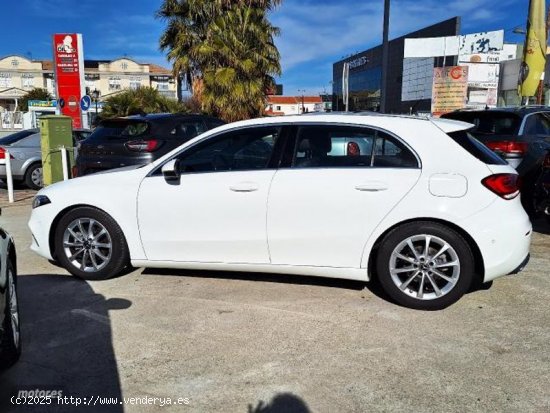 Mercedes Clase A A 180 cdi  GPS Piel LED Camara  de 2019 con 99.000 Km por 21.300 EUR. en Granada