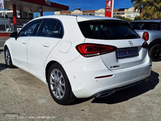 Mercedes Clase A A 180 cdi  GPS Piel LED Camara  de 2019 con 99.000 Km por 21.300 EUR. en Granada