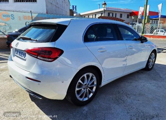 Mercedes Clase A A 180 cdi  GPS Piel LED Camara  de 2019 con 99.000 Km por 21.300 EUR. en Granada