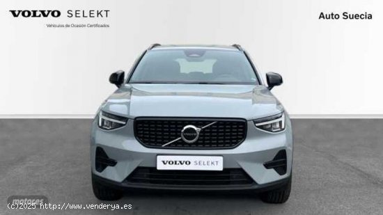 Volvo XC40 todoterreno 2.0 B3 PLUS DARK AUTO 5P de 2024 con 5 Km por 39.500 EUR. en Guipuzcoa